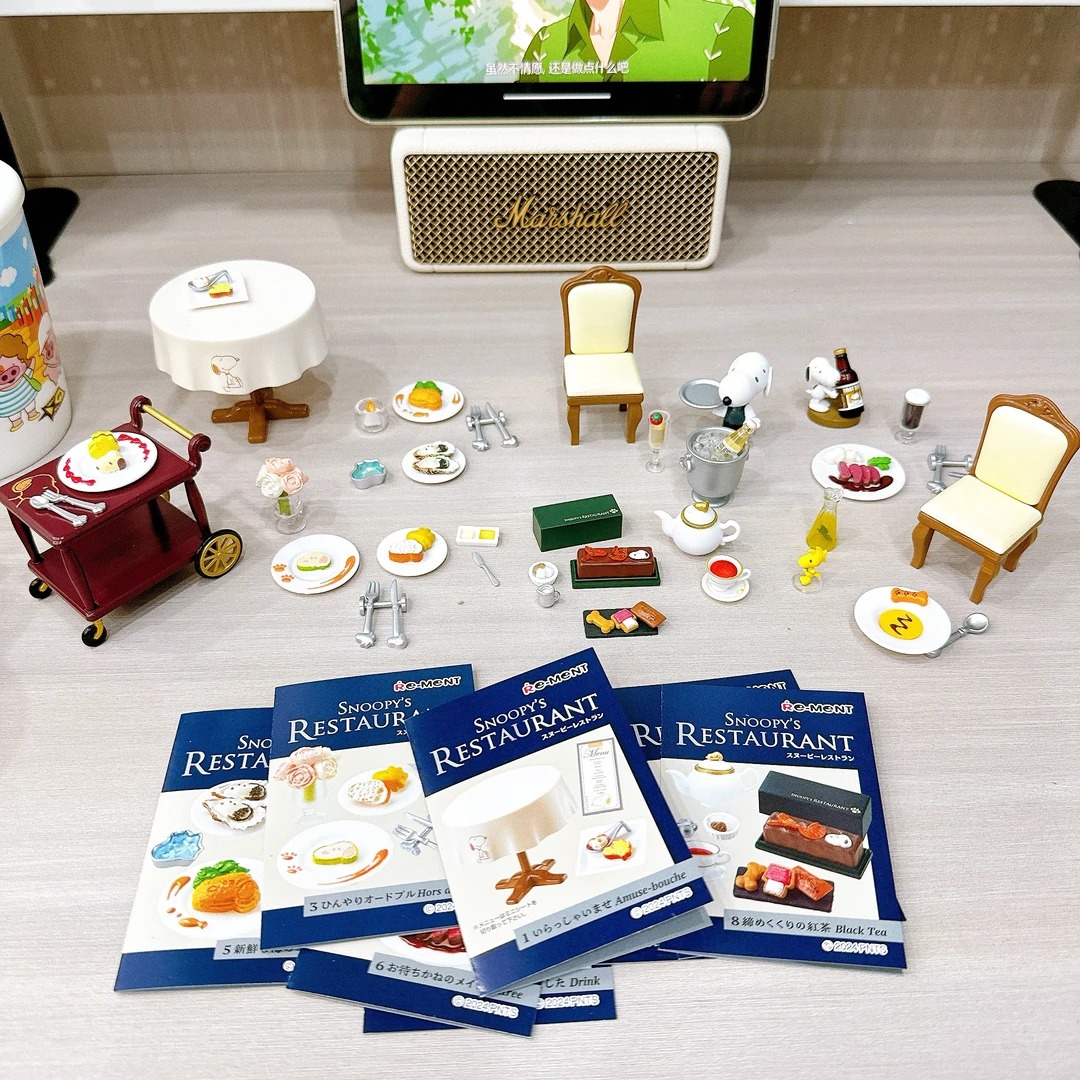 rement Snoopy Restaurant Ameri – обзор и цена Figure Display Box